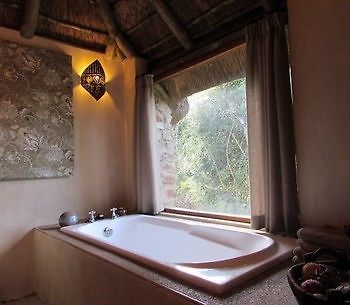 Woodbury Lodge Amakhala Game Reserve Exterior foto
